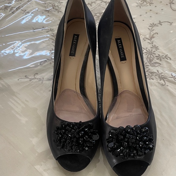 ALEX MARIE Black Heeled Pumps with Embellishments - Picture 4 of 9